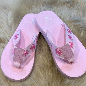 Crewcuts Light Pink flip flops with Crab Pattern Worn once Size 3 Girls